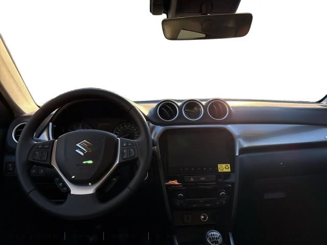 Suzuki Vitara AllGrip Hybrid Shine