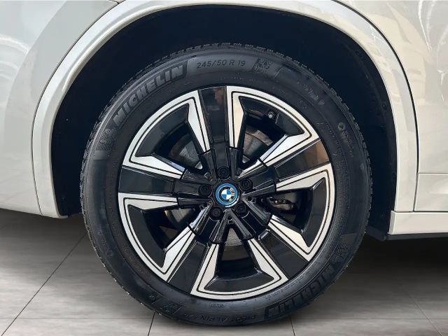 BMW iX3 iX3