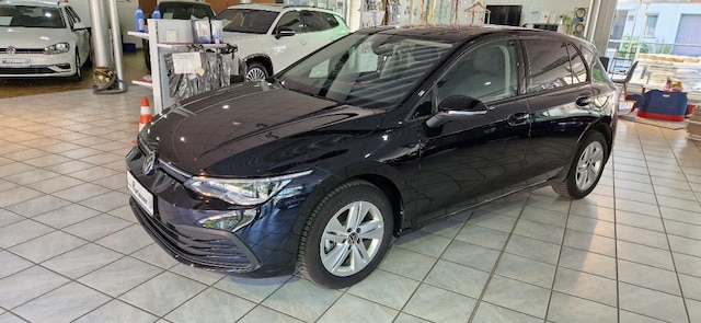 Volkswagen Golf Life