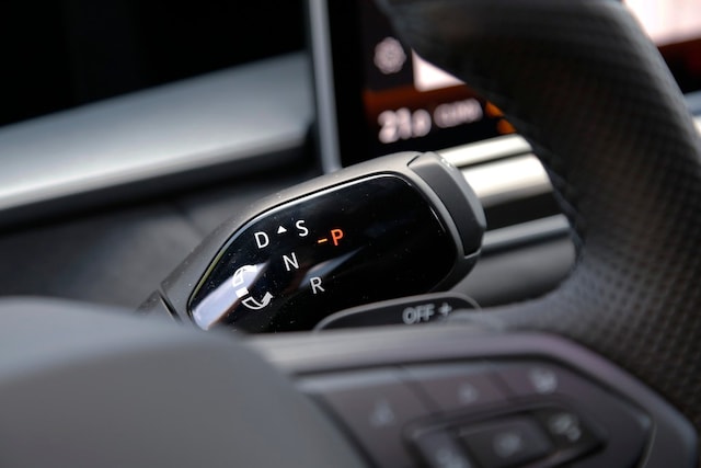 Volkswagen Tayron Tayron R-Line 2.0 TDI SCR 4Motion 7-Gang DSG