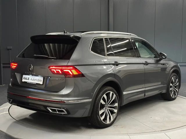 Volkswagen Tiguan Allspace IQ.Drive R-Line