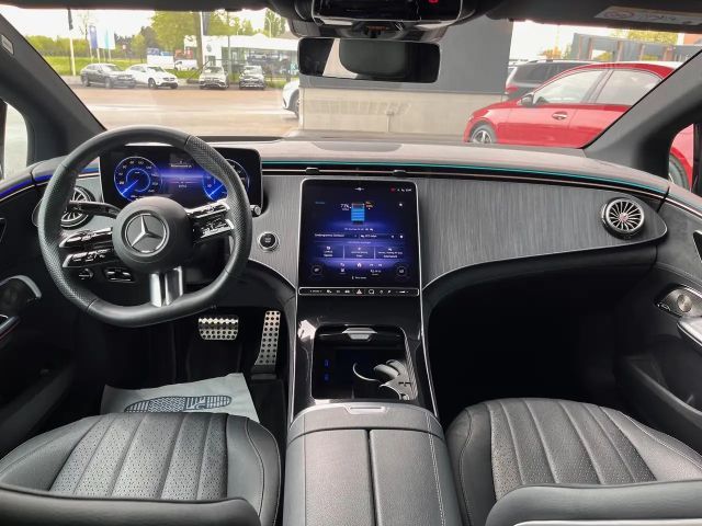 Mercedes-Benz EQE 350 AMG Line Sedan