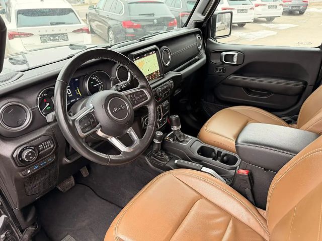 Jeep Wrangler 4xe Sahara