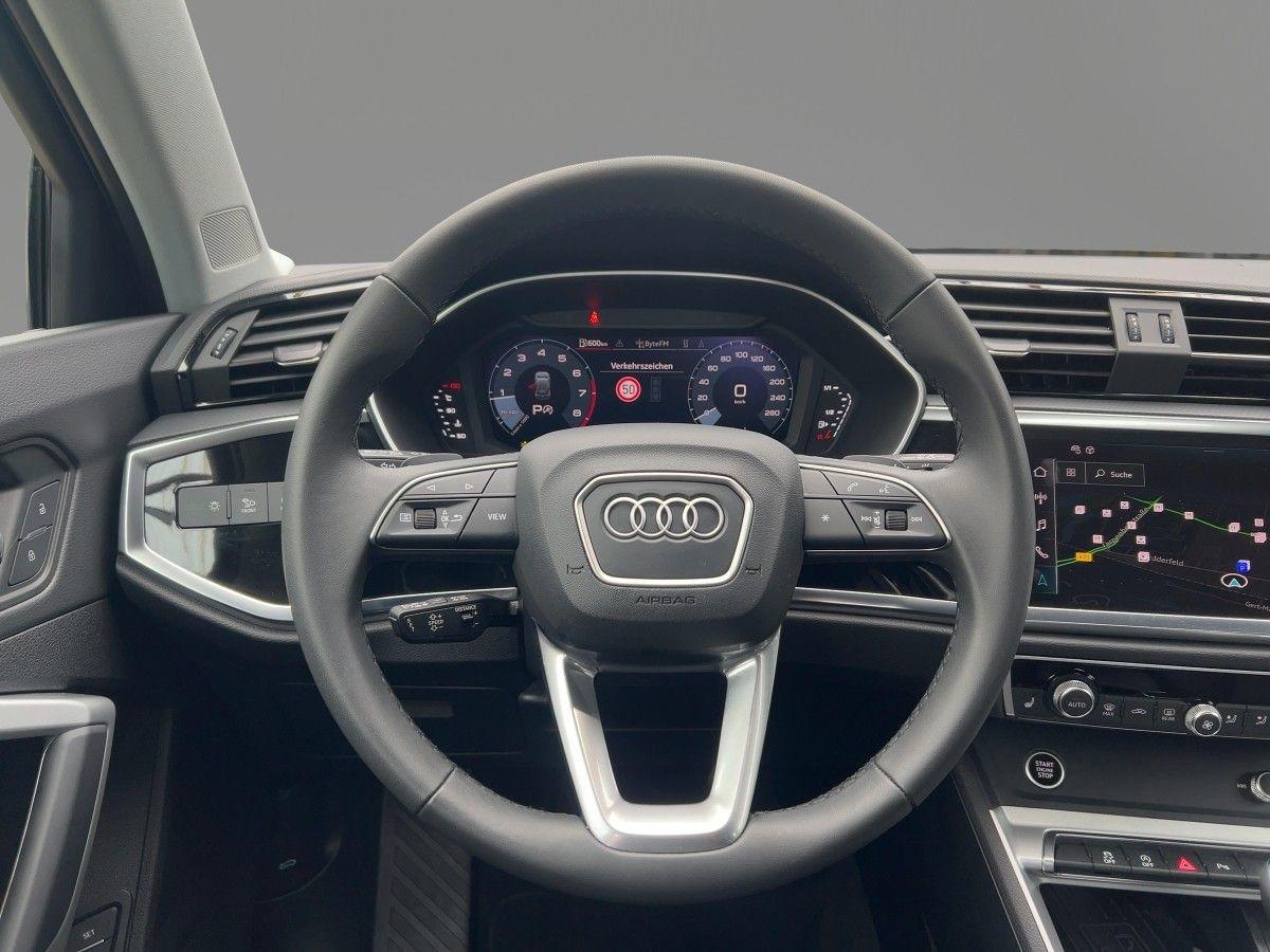 Audi Q3 35 TFSI S-Tronic