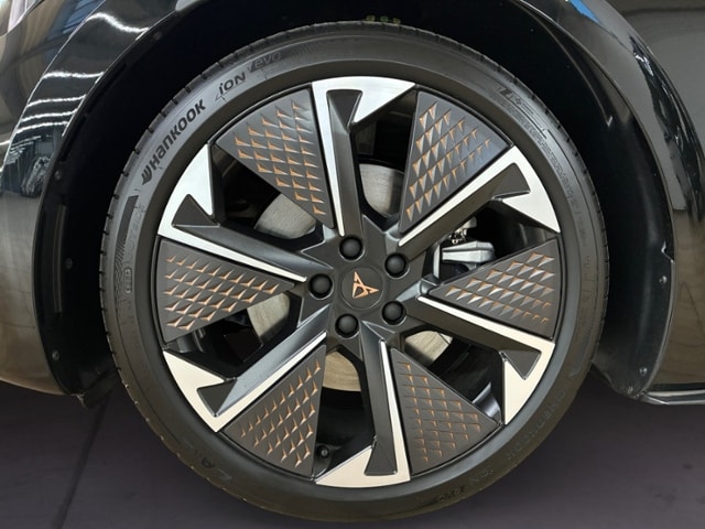 Cupra Born 240 kW (326PS) NAVI SHZ RFK