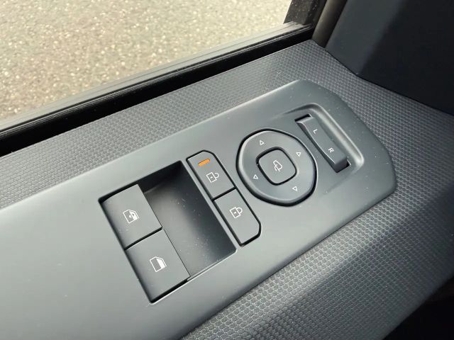 Kia PV5 Passenger 71 kWh Earth Plus