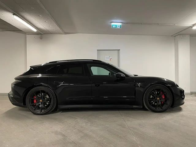 Porsche Taycan 4S Sport Turismo