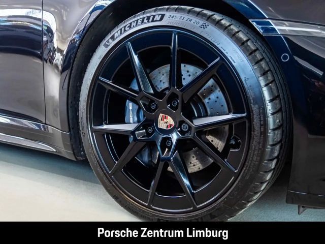 Porsche 992 Carrera Coupé