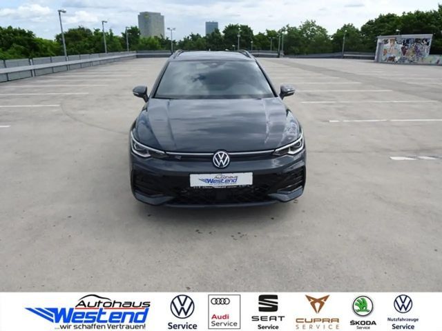 Volkswagen Golf DSG R-Line
