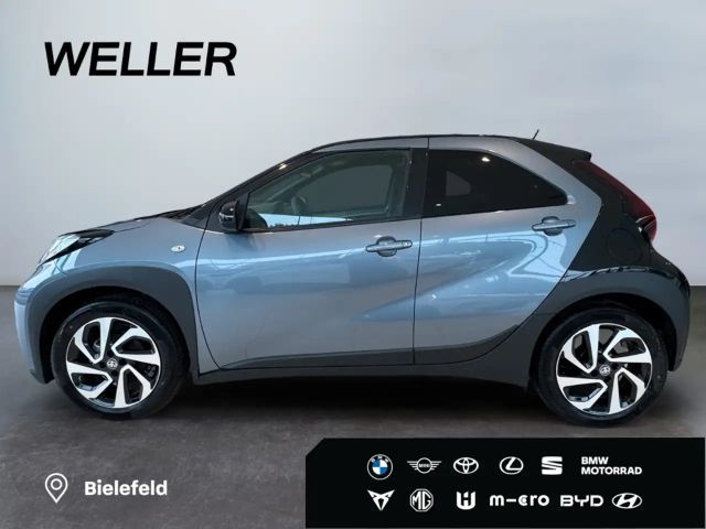 Toyota Aygo X Bi-Tone Hatchback