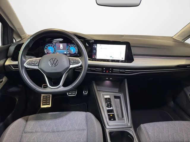 Volkswagen Golf 1.5 eTSI DSG Move Variant