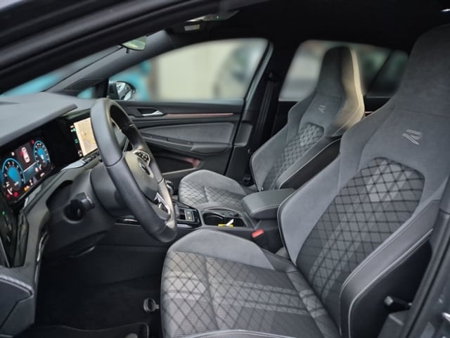 Volkswagen Golf 1.5 TSI Golf VIII