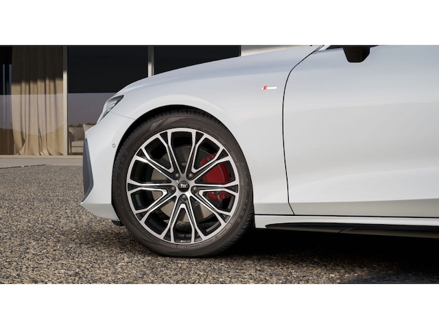 Audi A6 Avant Quattro S-Tronic