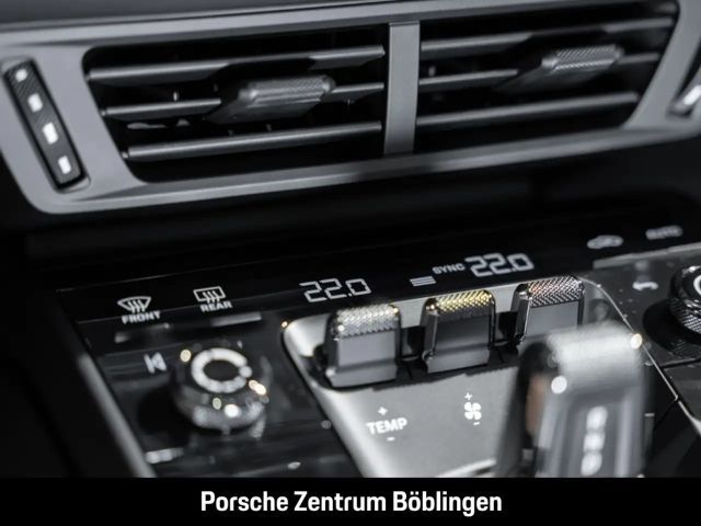 Porsche 992 Carrera Coupé GTS