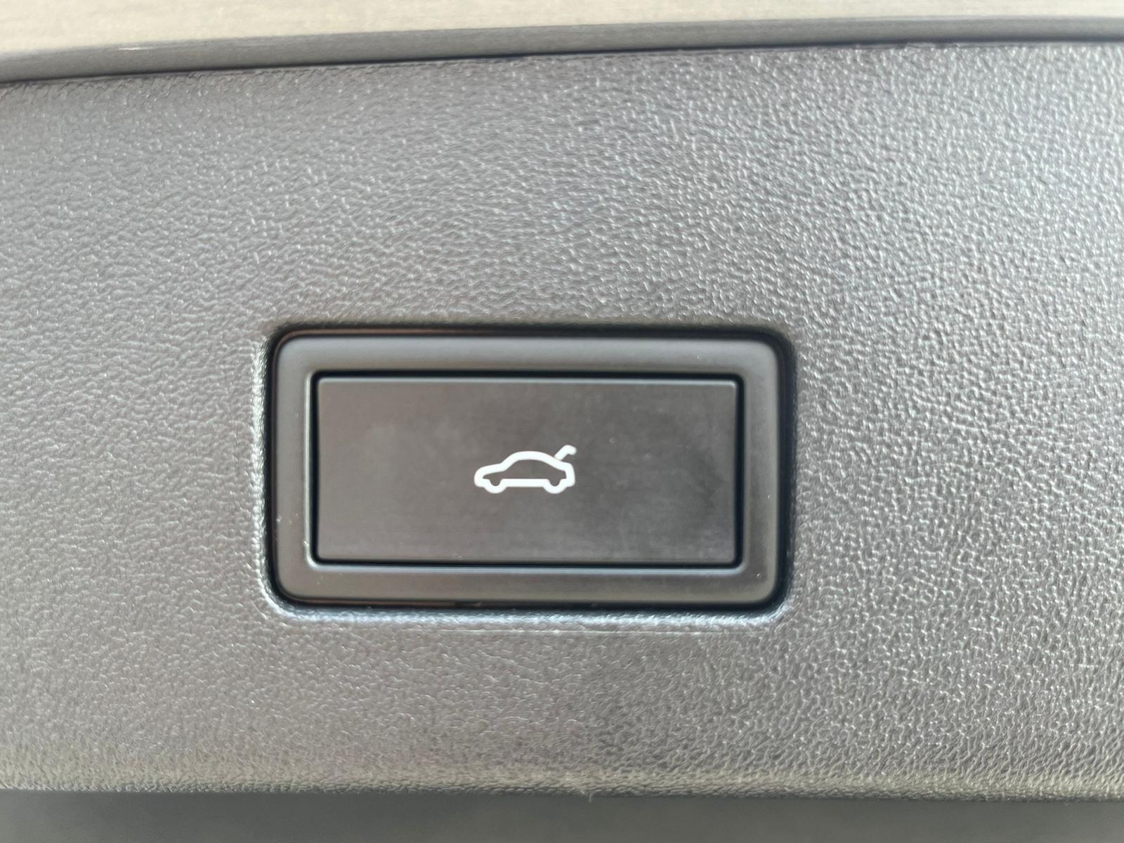 Volkswagen Tayron 2.0 TDI R-Line