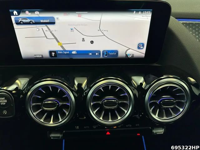 Mercedes-Benz GLA 180 AMG Line