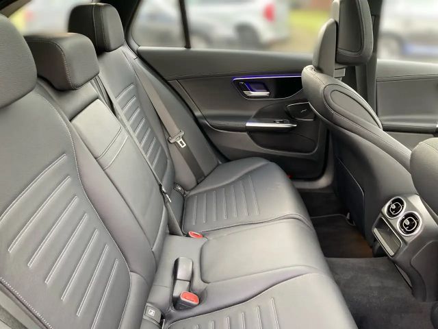 Mercedes-Benz C 220 AMG Line C 220 d Estate
