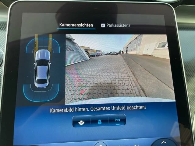 Mercedes-Benz C 180 Sedan