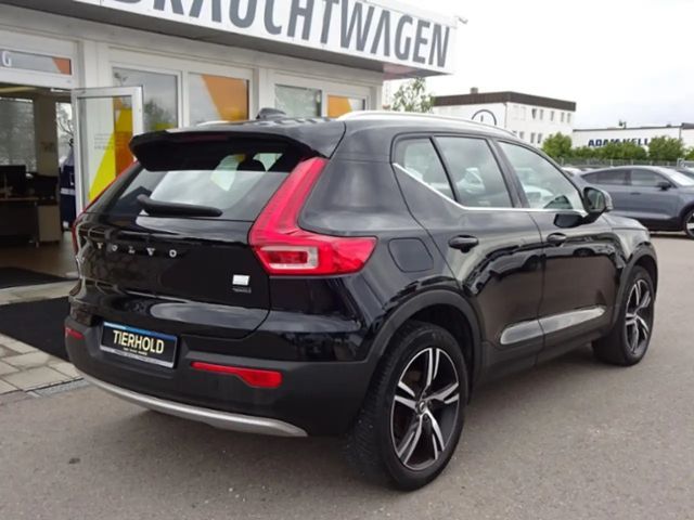 Volvo XC40 Core T4