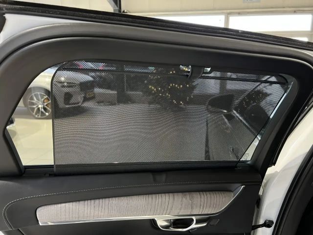 Volvo V90 AWD Inscription Recharge T6