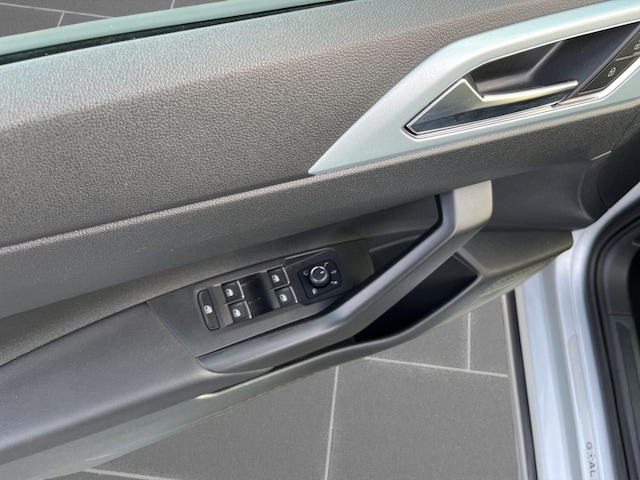 Volkswagen Taigo 1.0 TSI DSG