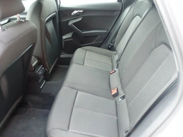 Audi A3 35 TFSI Ambiente