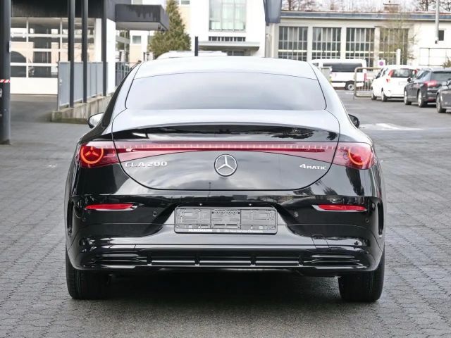 Mercedes-Benz CLA 200 4MATIC AMG Line Coupé