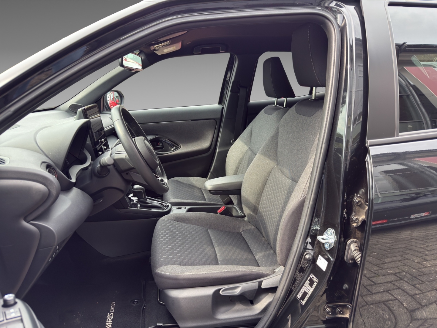 Toyota Yaris Cross 4x2 5-deurs Plus