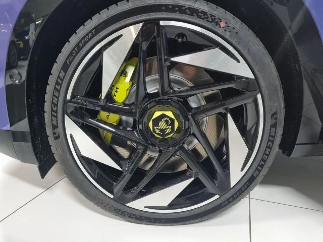 Abarth 600e Scorpionissima