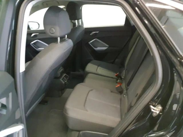 Audi Q3 2.0 TDI S-Line