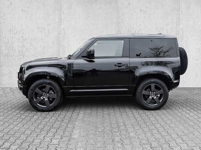 Land Rover Defender 90 Dynamic SE
