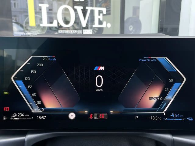 BMW 330 330e M-Sport Touring xDrive