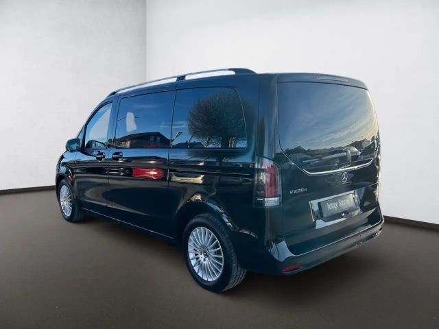Mercedes-Benz V 220 Style