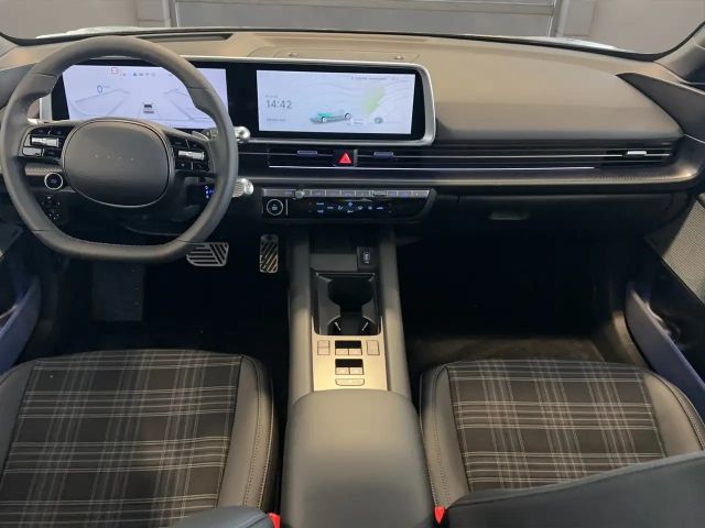Hyundai IONIQ 6 77,4 kWh(325PS)Panorama,Matrix,Head-up,BOSE,Relax