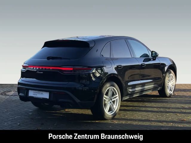 Porsche Macan Sportabgasanlage Luftfederung LED
