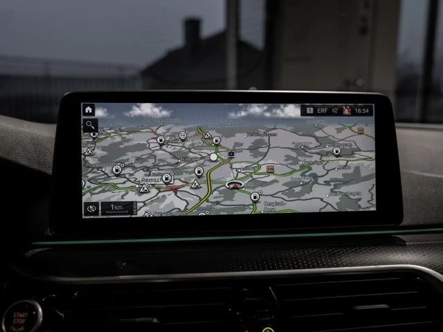 BMW 520 520d M-Sport Touring