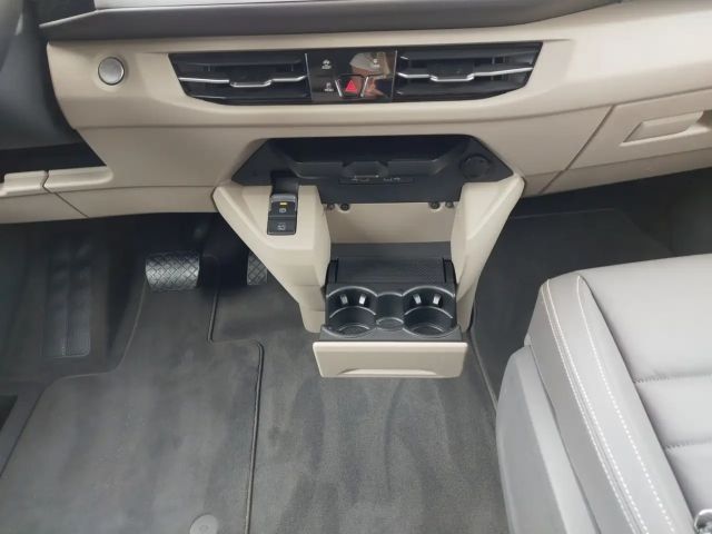 Volkswagen Multivan DSG Life T7