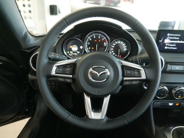 Mazda MX-5 Exclusive-line SkyActiv