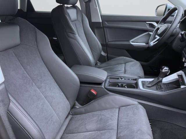 Audi Q3 35 TFSI S-Tronic