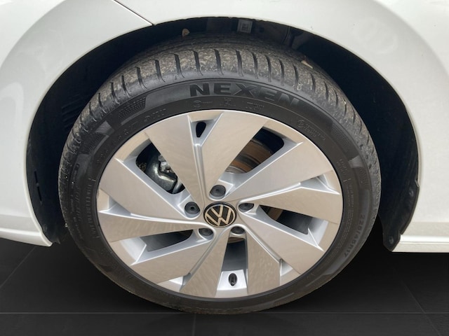 Volkswagen Golf 1.5 eTSI DSG Style Variant