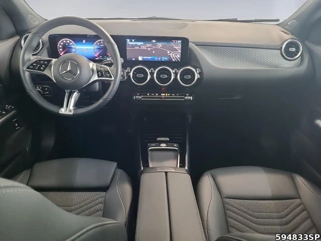 Mercedes-Benz GLA 180 Progressive