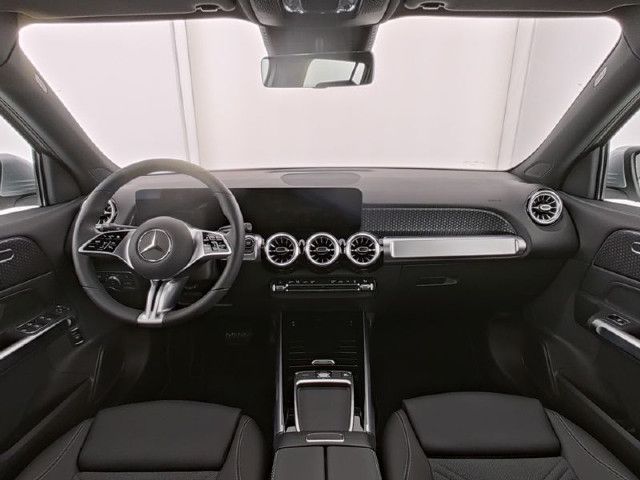 Mercedes-Benz EQB 300 4MATIC