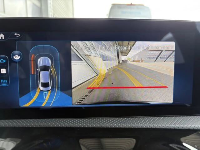 Mercedes-Benz CLA 200 AMG Line Coupé