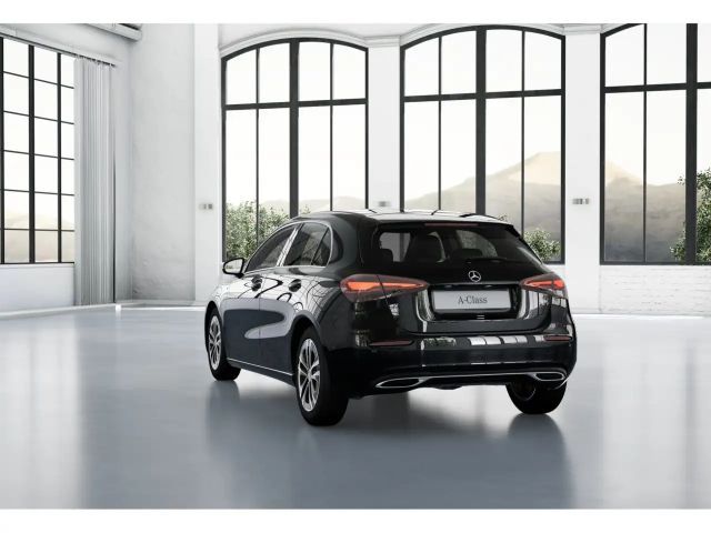 Mercedes-Benz A 220 4MATIC Progressive