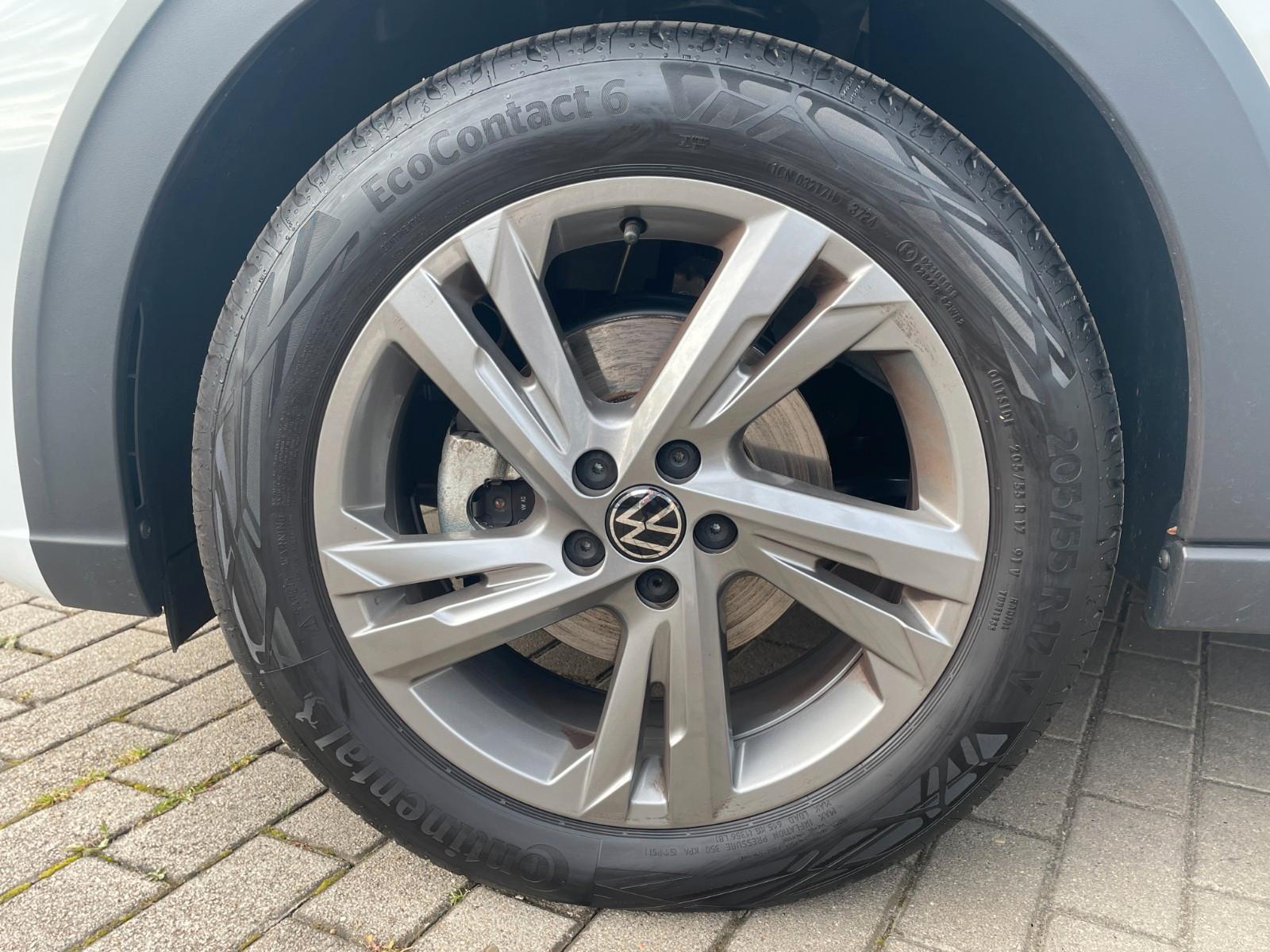 Volkswagen Taigo 1.5 TSI DSG R-Line