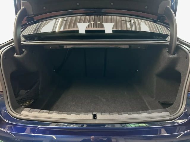 BMW 330 330i M-Sport Sedan