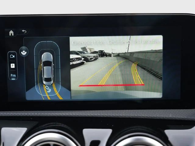 Mercedes-Benz A 200 AMG Line