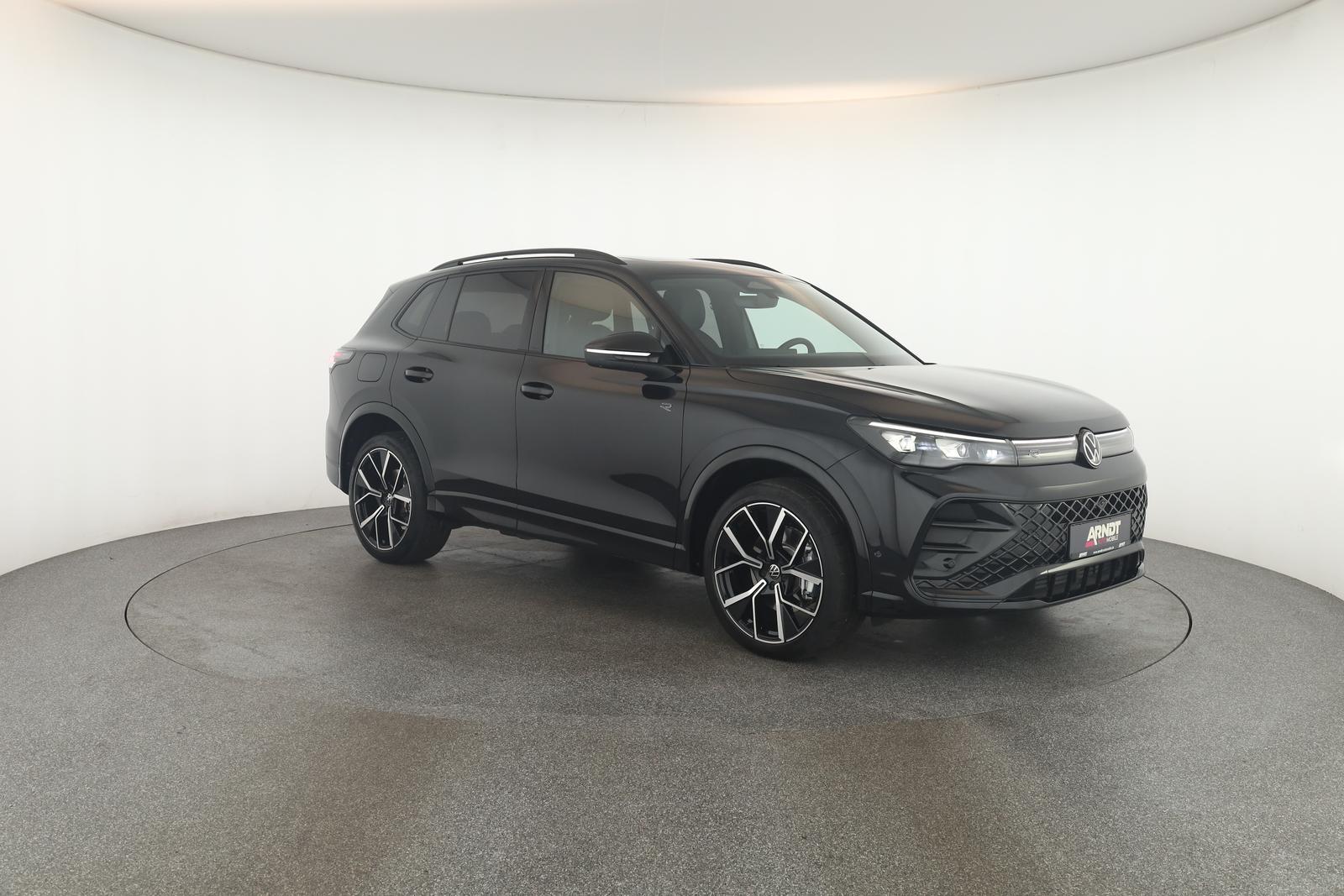 Volkswagen Tiguan 2.0 TSI DSG IQ.Drive R-Line