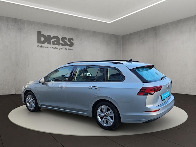 Volkswagen Golf Life Variant