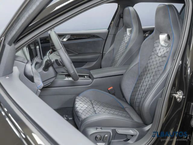 Volkswagen Passat 2.0 TSI R-Line